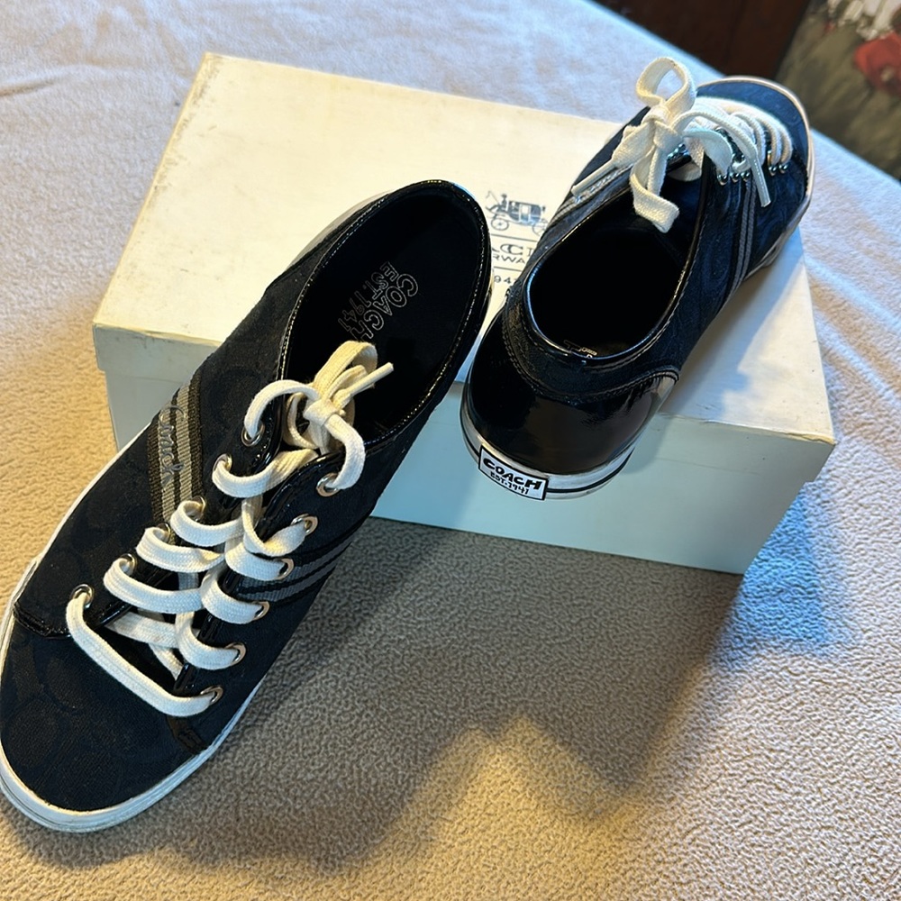 Women’s Coach Folly sneakers - Picture 2 of 5